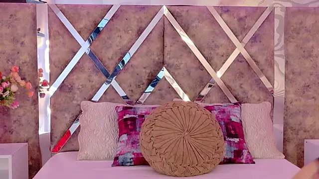 Susa1userma  online show from February 28, 2026, 11:44 am