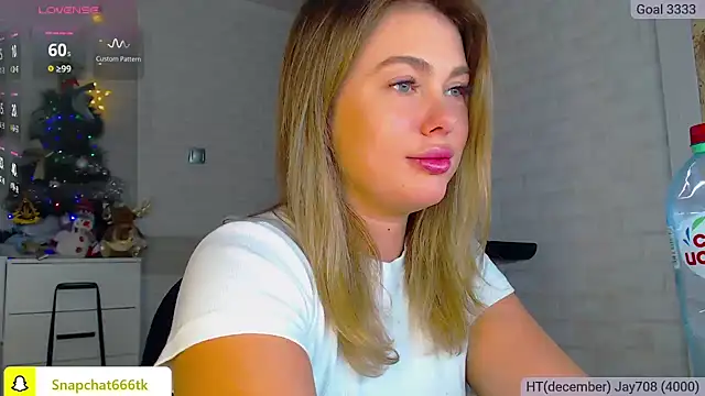 SuchCute online show from December 15, 2024, 3:34 am