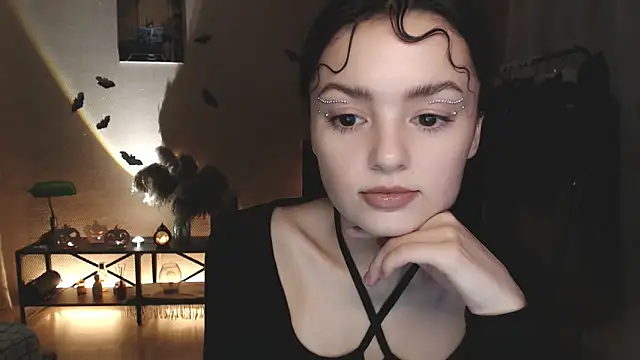 CuteRuby99 online show from October 29, 2025, 12:18 pm