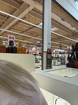 Highschoolpussy online show from November 24, 2025, 9:31 am