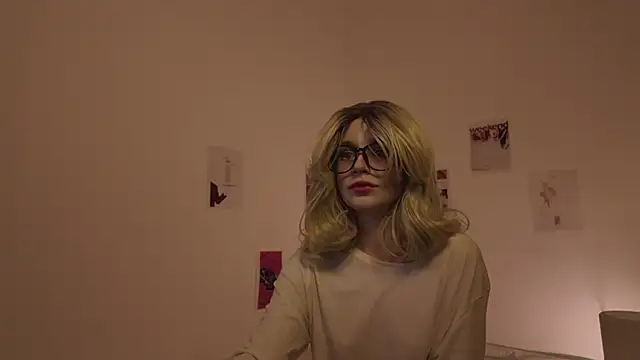 MariMaddison online show from February 20, 2025, 8:14 pm