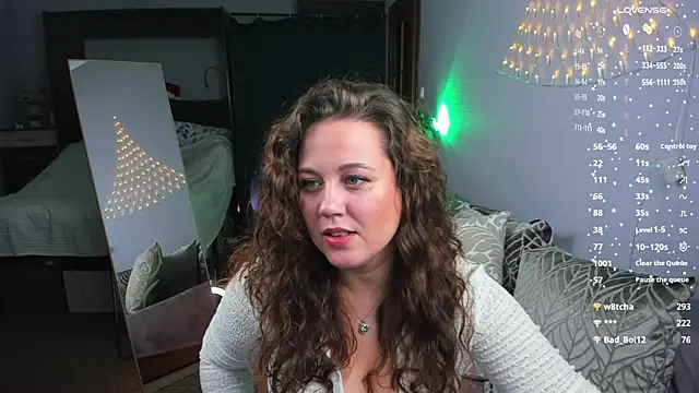 MissBecca online show from October 30, 2025, 10:27 am