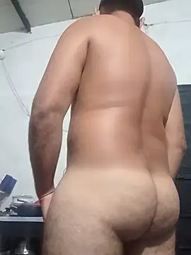 travieso2893 online show from October 16, 2025, 2:34 am