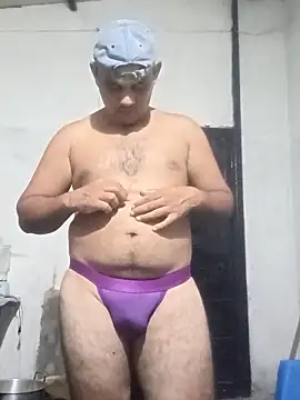 travieso2893 online show from April 10, 2026, 3:01 am