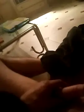 Snapshot of rush6983 chatting on March 23, 2025, 4:05 am rush6983 online show from March 23, 2025, 4:05 am