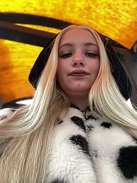 Milkyy wway online show from March 1, 2025, 7:41 am