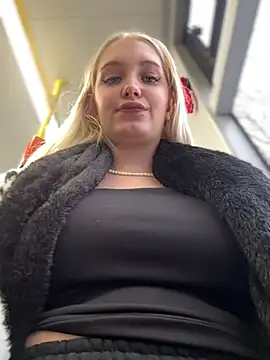 Milkyy wway online show from March 2, 2025, 10:56 am