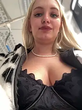 Milkyy wway online show from March 3, 2025, 10:38 am