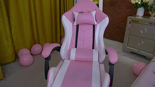 IrisMonn online show from December 23, 2024, 5:39 am