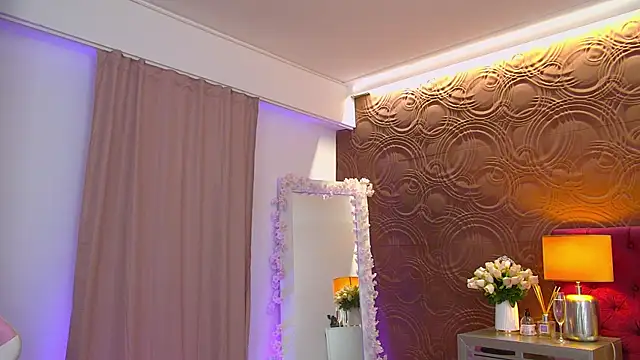 IrisMonn online show from October 9, 2025, 6:00 am