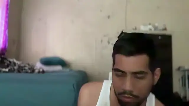 EnriquePersian197 online show from January 8, 2025, 7:03 pm