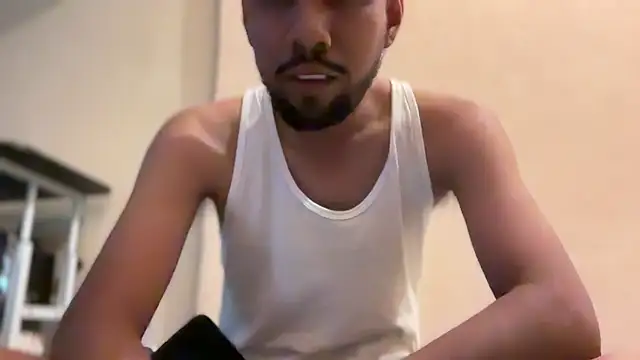 EnriquePersian197 online show from January 18, 2025, 7:15 pm