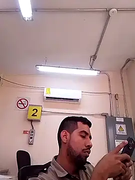 EnriquePersian197 online show from February 17, 2025, 5:21 pm