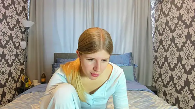 kirraa  online show from September 27, 2025, 12:10 pm