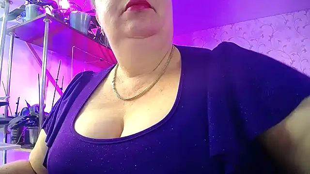 Snapshot of _Sweet_Woman chatting on October 5, 2025, 5:28 am  Sweet Woman online show from October 5, 2025, 5:28 am