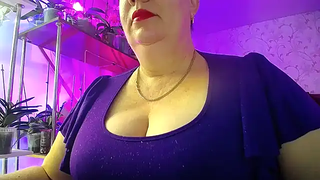  Sweet Woman online show from November 11, 2025, 6:46 am