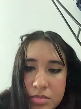 melyescobar online show from February 1, 2025, 3:07 pm