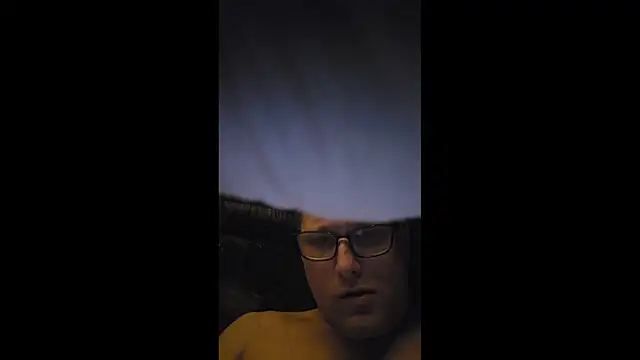 Snapshot of mneuert@xh chatting on February 19, 2026, 4:41 am mneuertxh online show from February 19, 2026, 4:41 am