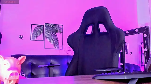 AliceSunday online show from February 14, 2025, 8:21 am