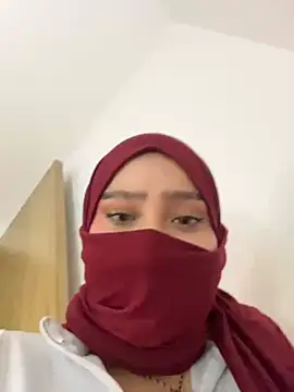 amaal  online show from April 4, 2026, 11:24 pm