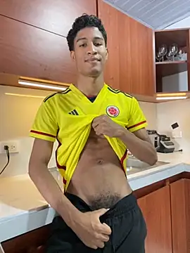 Masterikee online show from September 16, 2025, 7:59 pm