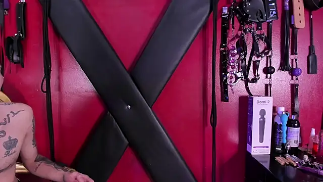 Snapshot of alexa_n_alex chatting on October 1, 2025, 5:52 pm alexa n alex online show from October 1, 2025, 5:52 pm