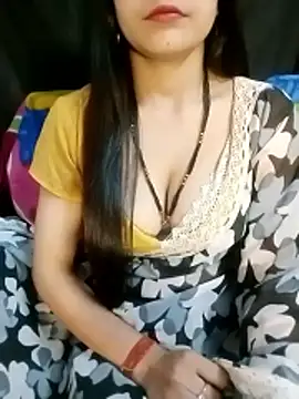 Snapshot of Bulbul_02 chatting on February 24, 2026, 5:27 am Bulbul 02 online show from February 24, 2026, 5:27 am