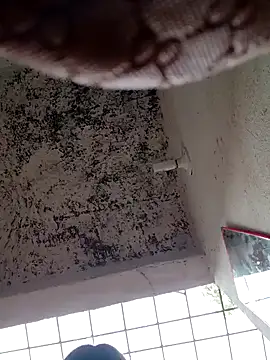 Snapshot of naughty-girl01 chatting on December 25, 2024, 11:22 am naughty-girl01 online show from December 25, 2024, 11:22 am