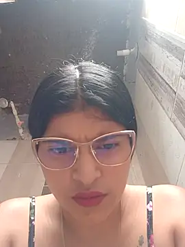 Snapshot of naughty-girl01 chatting on January 28, 2025, 1:05 pm naughty-girl01 online show from January 28, 2025, 1:05 pm