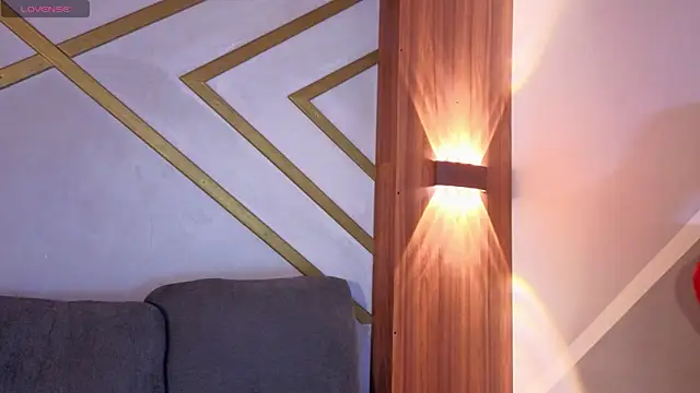 Emma gatess online show from September 21, 2025, 3:46 pm