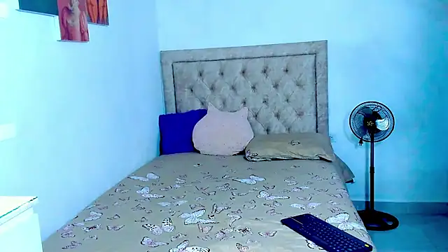 Snapshot of Criss_Ariana chatting on January 9, 2026, 3:31 am Criss Ariana online show from January 9, 2026, 3:31 am