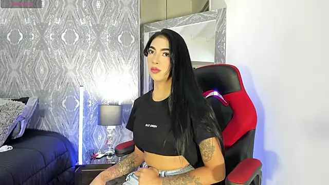 AriRobert  online show from November 1, 2025, 4:25 am