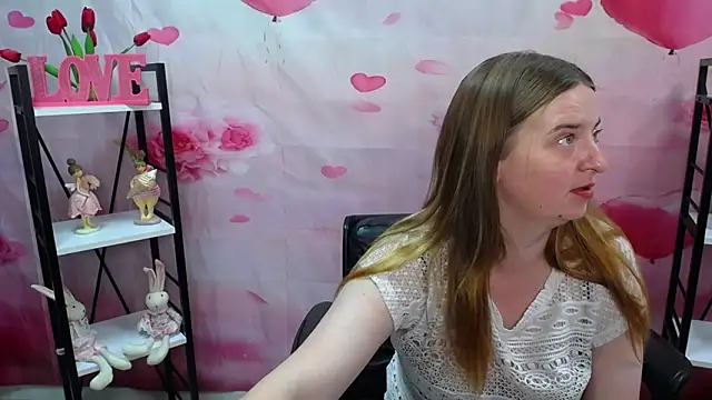 FreyaDak online show from May 26, 2026, 5:09 pm