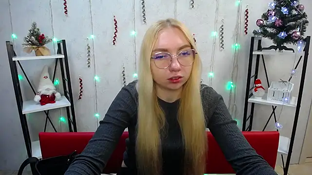 BeatriceFly online show from January 11, 2025, 6:14 am