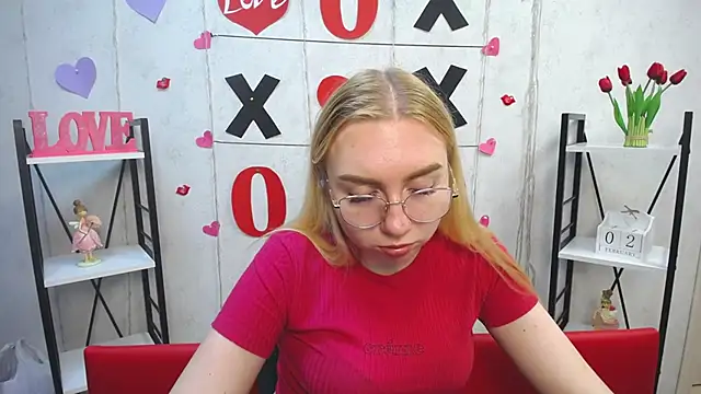 BeatriceFly online show from February 2, 2025, 4:22 pm