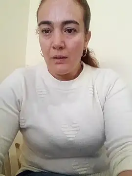 skayhot  online show from May 22, 2026, 1:28 pm