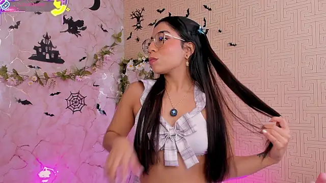 Mia Gothzx online show from October 15, 2025, 3:23 pm