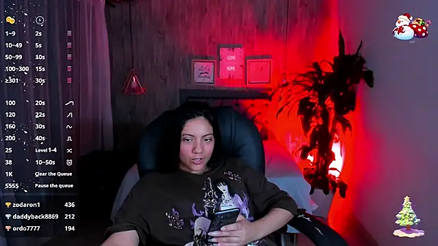 Snapshot of miichael_black chatting on December 22, 2024, 10:15 pm miichael black online show from December 22, 2024, 10:15 pm