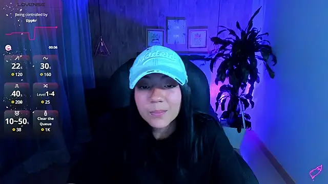 Snapshot of miichael_black chatting on January 17, 2025, 10:34 pm miichael black online show from January 17, 2025, 10:34 pm