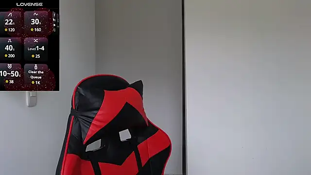 tammyandrade  online show from February 22, 2025, 6:41 pm