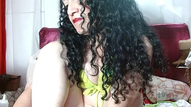 Snapshot of Tita_Madurita chatting on February 6, 2025, 11:43 am Tita Madurita online show from February 6, 2025, 11:43 am