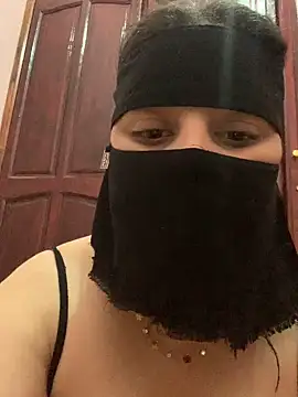 Snapshot of Miss-Soka chatting on December 7, 2024, 2:35 pm Miss-Soka online show from December 7, 2024, 2:35 pm