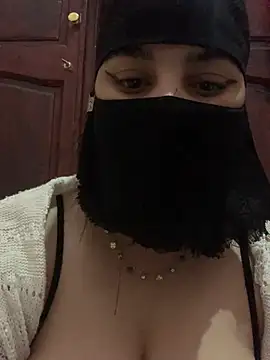 Snapshot of Miss-Soka chatting on December 20, 2024, 5:14 am Miss-Soka online show from December 20, 2024, 5:14 am