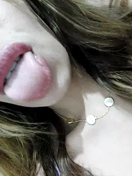 Snapshot of 7alawa-44 chatting on October 17, 2025, 6:54 pm 7alawa-44 online show from October 17, 2025, 6:54 pm