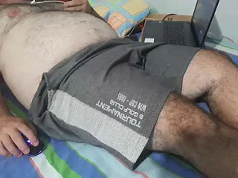 mfreitas005 online show from March 7, 2025, 11:27 pm