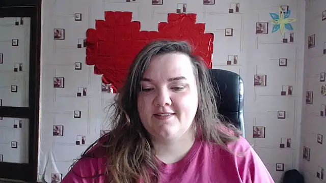 Snapshot of TasyaBigTTs chatting on March 2, 2025, 6:05 am TasyaBigTTs online show from March 2, 2025, 6:05 am