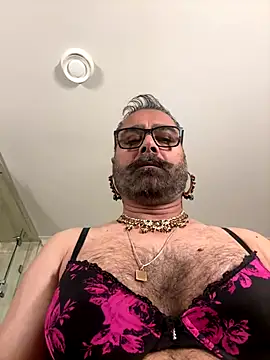 Desibabe69 online show from December 17, 2025, 3:56 am