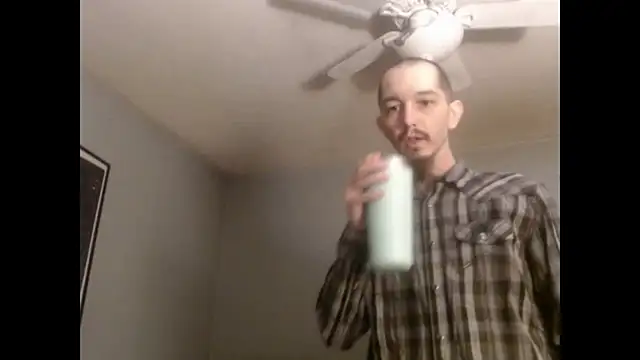 VanceFontaine online show from October 15, 2025, 1:50 am