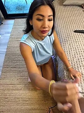 lean lie8 online show from October 13, 2025, 2:33 am