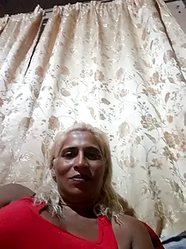 Goodgirlsue 77 online show from March 3, 2025, 9:59 pm